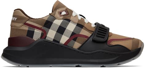 burberry tennis shoes men.